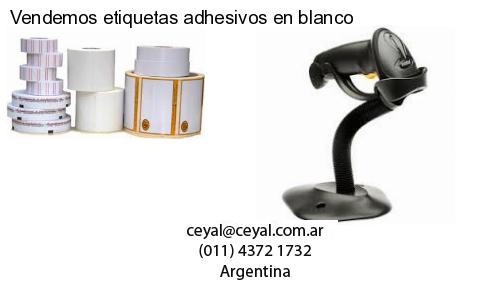 Vendemos etiquetas adhesivos en blanco