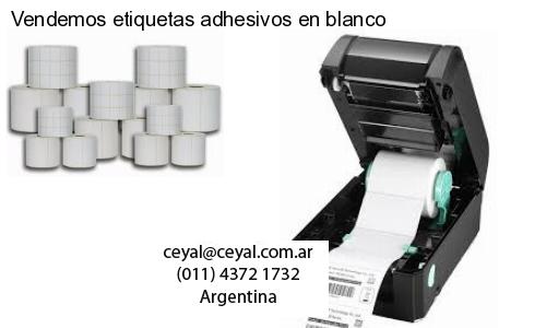 Vendemos etiquetas adhesivos en blanco